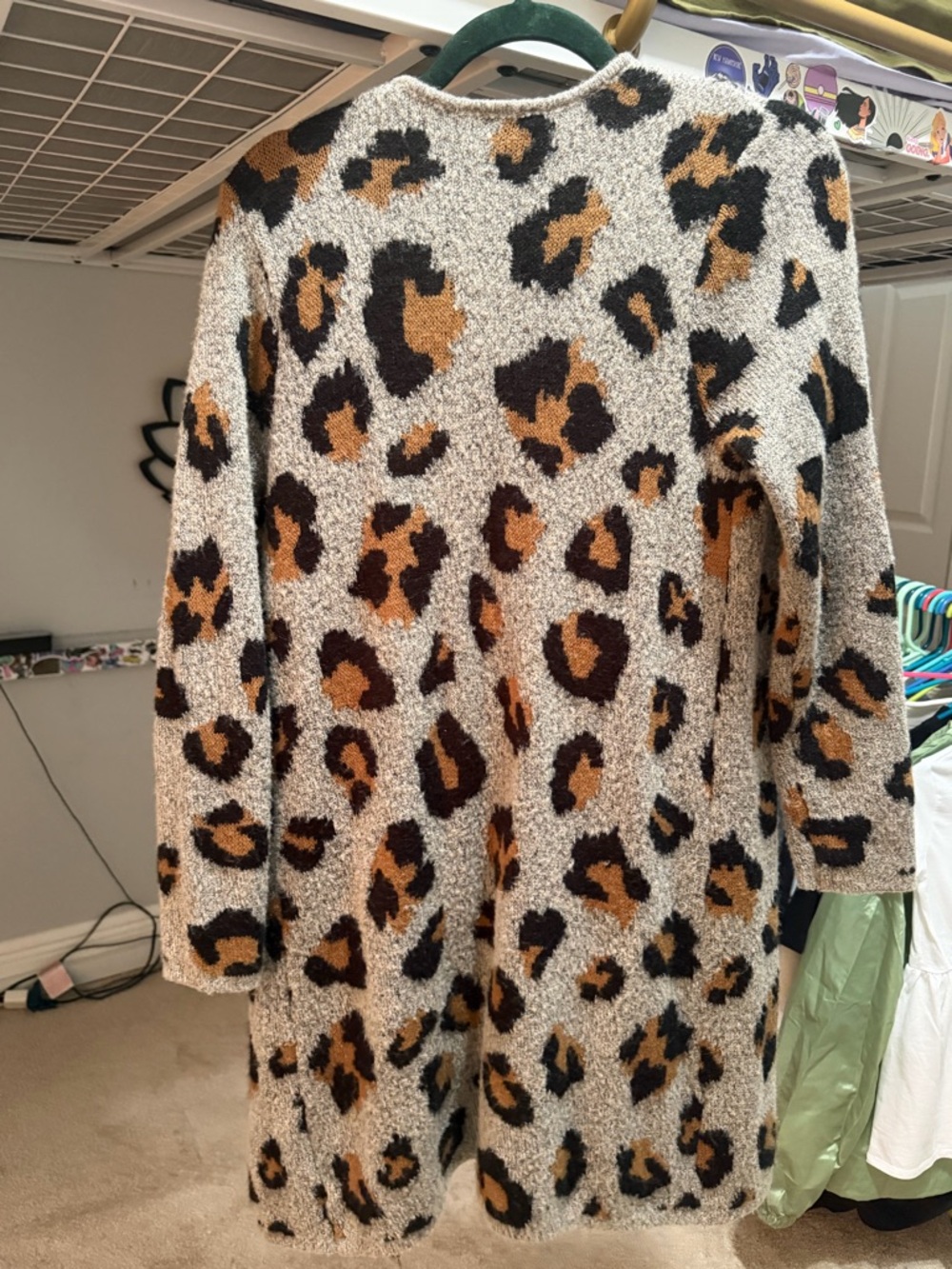 Chic Open-Front Leopard Print Cardigan Sweater - Taupe/Black/Camel - Picture 4 of 5